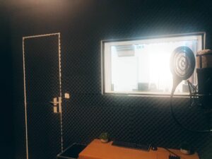 Cabine d'enregistrement studio LEMG