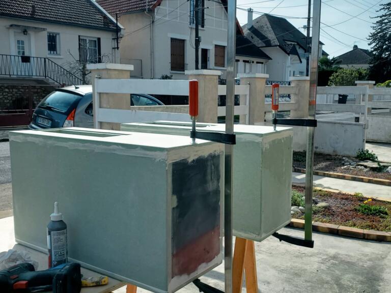 Fabrication des enceintes LEMG Studio : Test peinture, assemblage complet