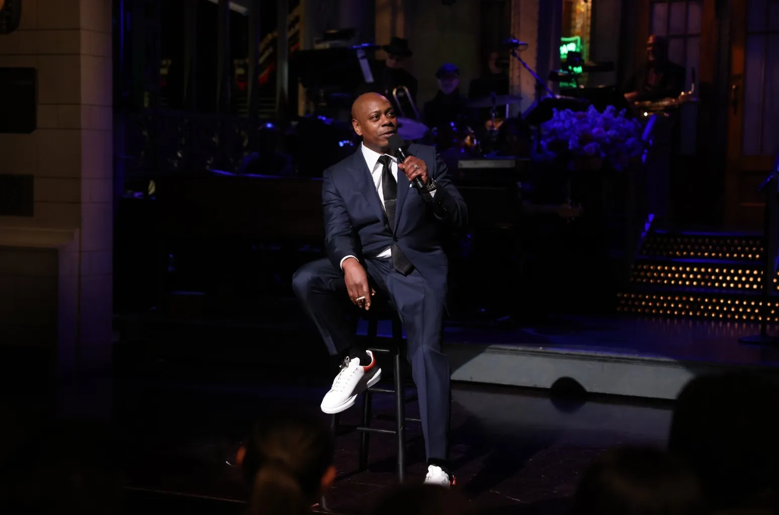 Diddy - Dave Chappelle ridiculise les soirées extravagantes de Diddy dans un monologue hilarant de 'snl': regardez