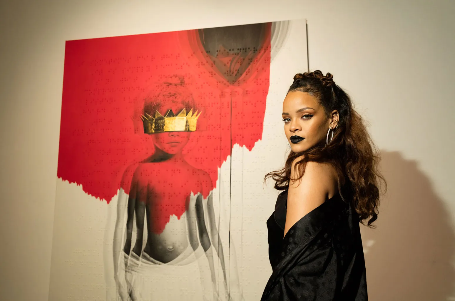 Rihanna - Rihanna souhaite à ses fans un "joyeux antiversaire" alors que son dernier album a 9 ans