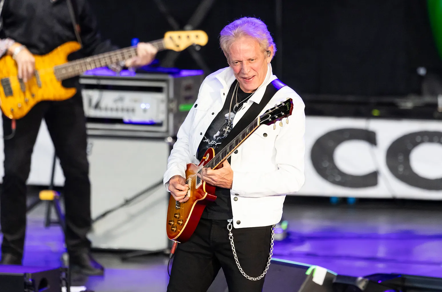 guitariste - L'ancien guitariste des Eagles, Don Felder, se sent « beaucoup mieux » après une urgence médicale sur scène