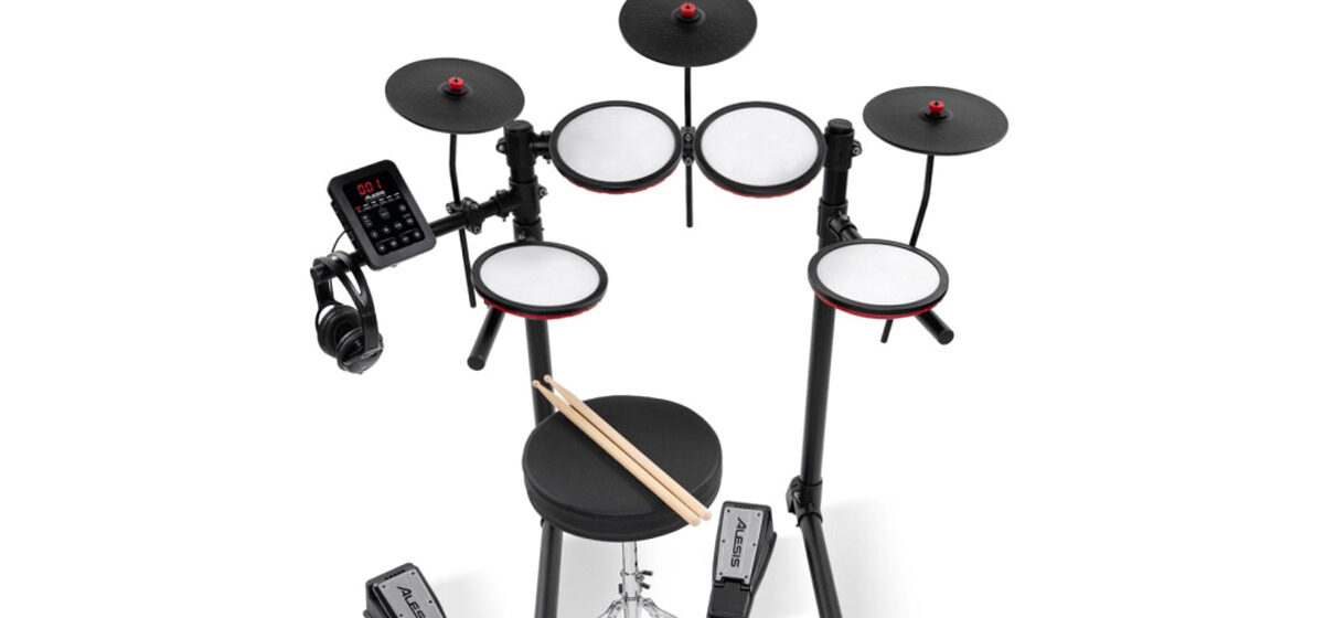 kit - Alesis dévoile le kit de batterie électronique d'entrée de gamme Turbo Max