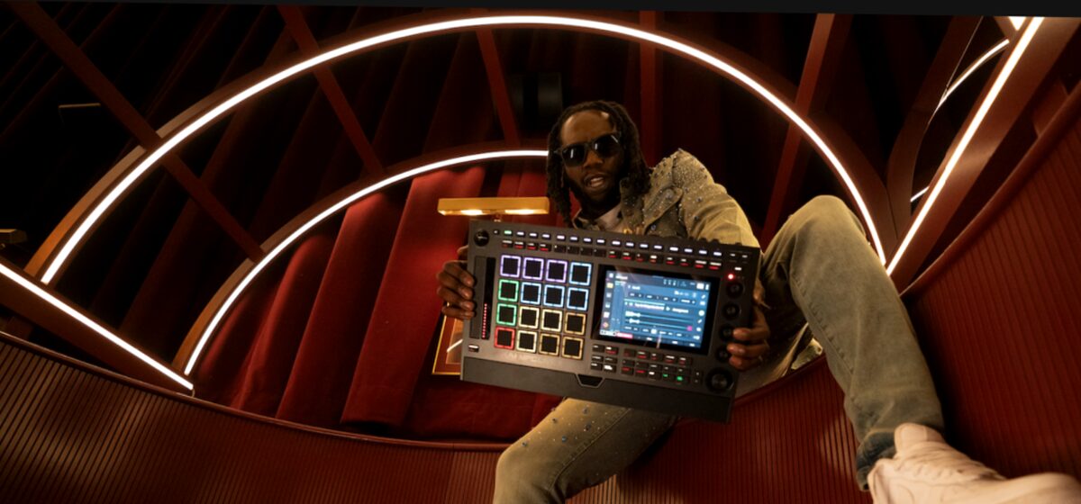 MPC - Akai Professional Lancement de la MPC Live 3