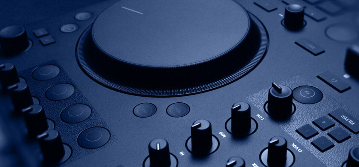 Traktor - Native Instruments dévoile le Traktor Mx2