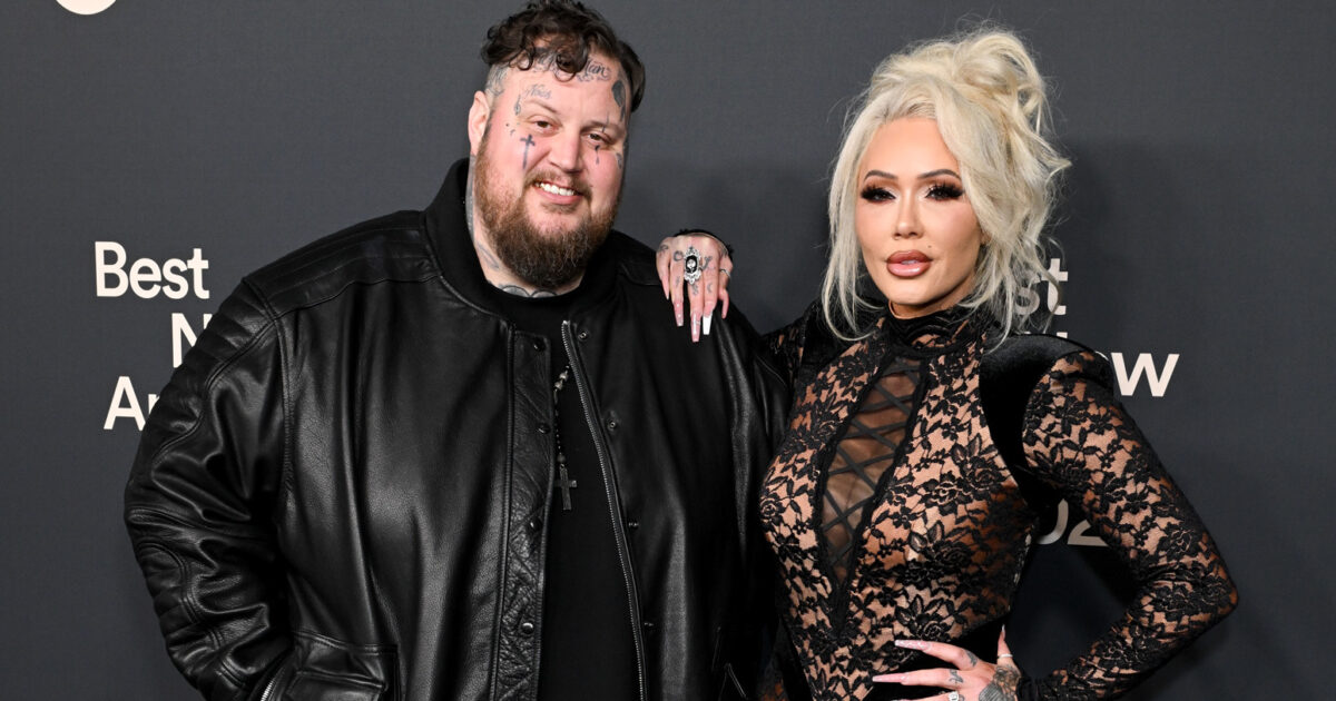 femme - Bunnie Xo déclare qu'il faut une femme plus forte pour pardonner après que Jelly Roll révèle avoir eu une liaison