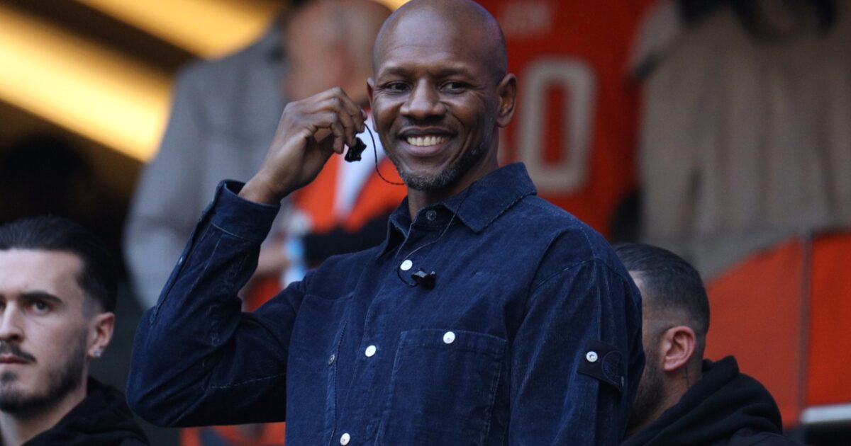 NFL - Le rappeur britannique Giggs se produit en tête d'affiche alors que la NFL dynamise ses matchs internationaux avec des spectacles de mi-temps