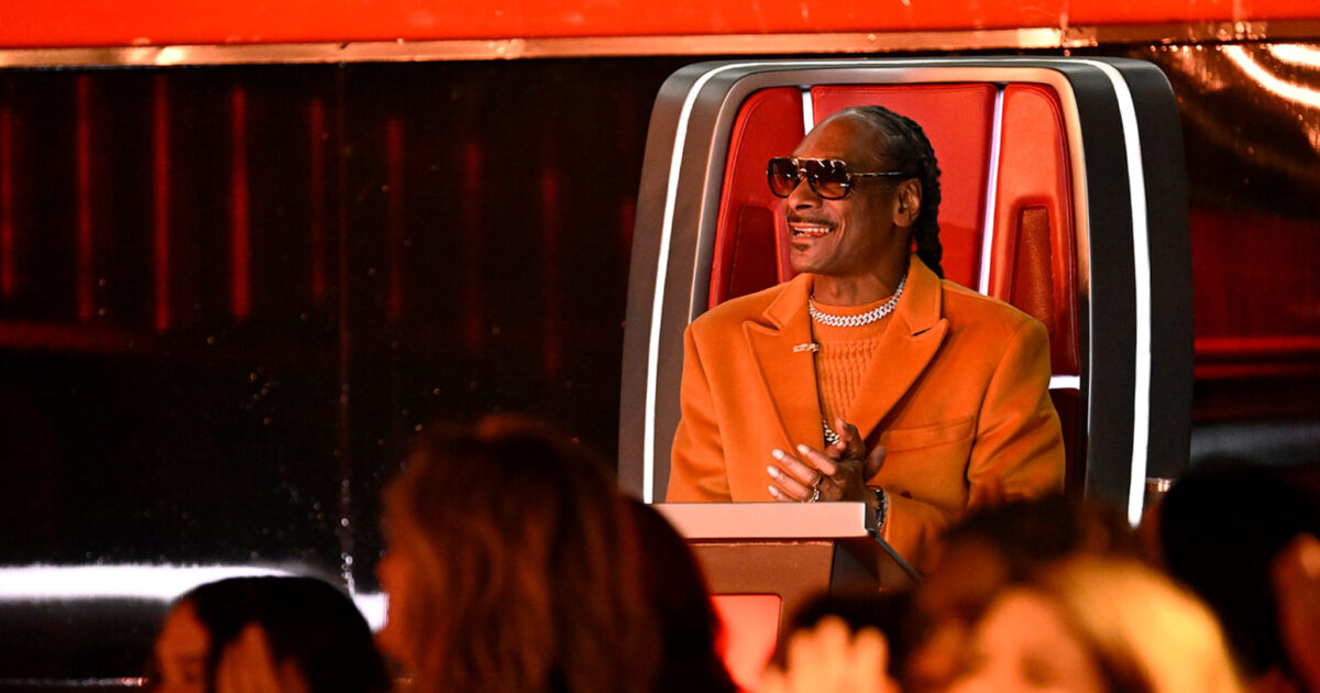 Snoop - Snoop Dogg Utilise le Premier Vol Sur l'Artiste de Niall Horan Dans 'The Voice'