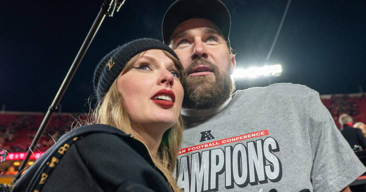 Touchdown - Travis Kelce Célèbre Son Touchdown Historique Avec Une Tendre Référence À Taylor Swift Qui L'encourage