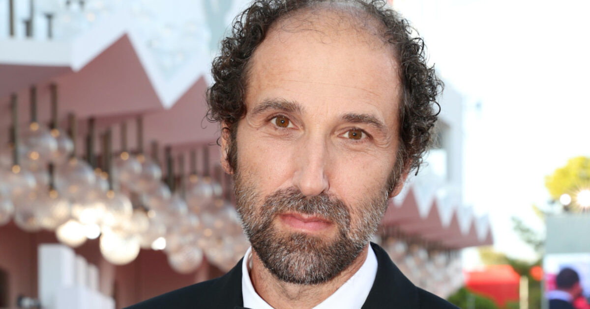 DJ - Thomas Bangalter de Daft Punk surprend ses fans avec un set DJ aux côtés de Fred Again.. à Paris