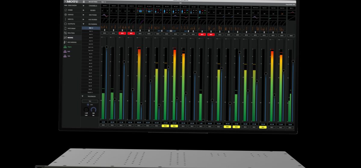 Interface - Motu Présente L'Interface 10pre