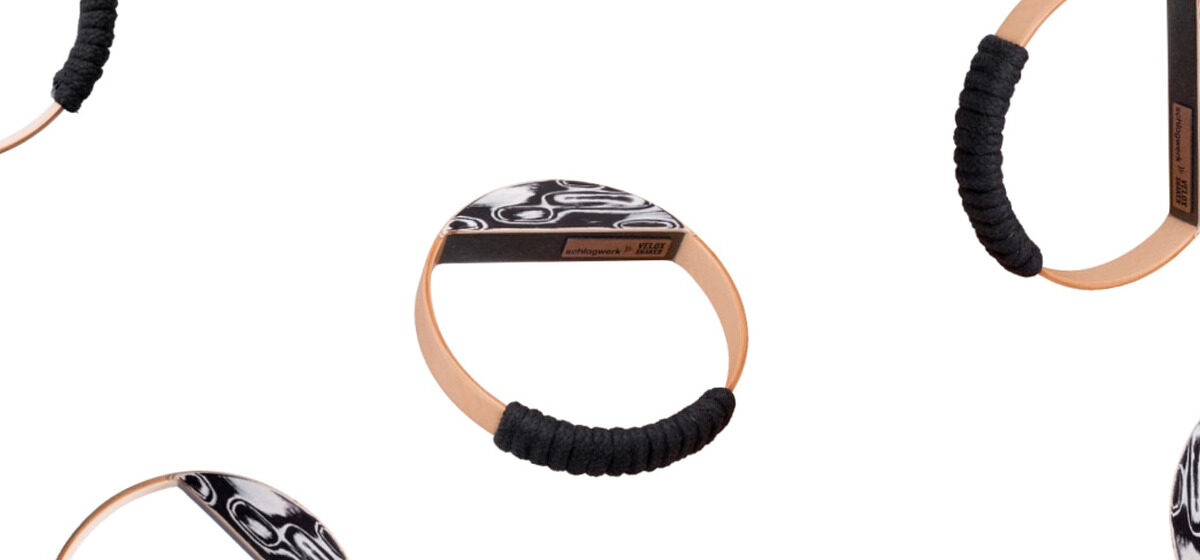 Shaker - Schlagwerk Lance Un Nouveau Shaker