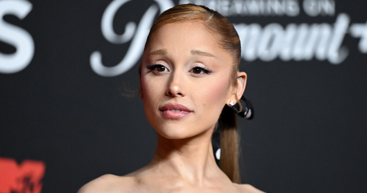 Gestion - Ariana Grande Suggère que la Gestion de Scooter Braun a Contribué à sa Relation ‘Brisée’ avec la Musique