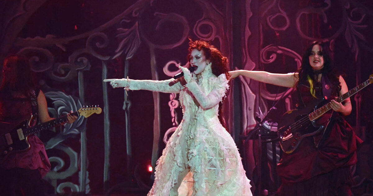 concert - Chappell Roan explique pourquoi elle était « nerveuse » pour son concert à Mexico : « Je n'étais pas sûre que le public serait en phase avec moi »