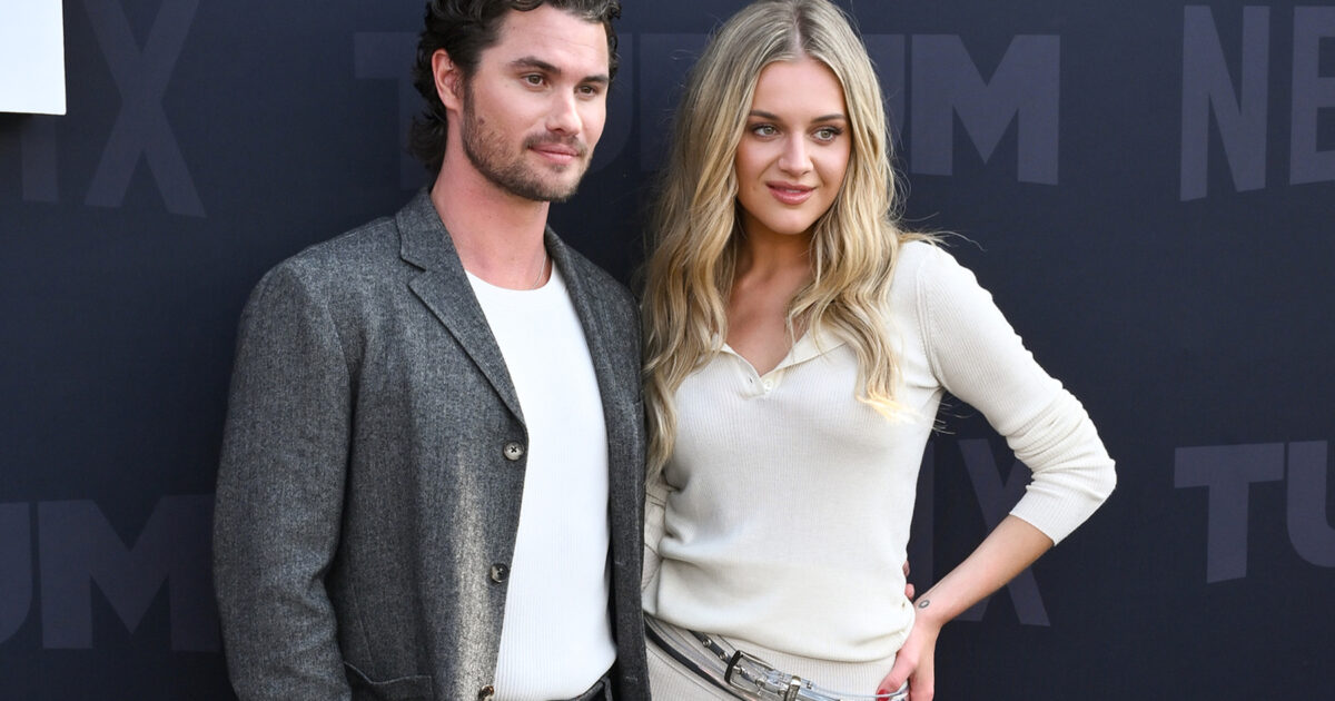 Kelsea - Chase Stokes critique les commentaires "vraiment bizarres" sur Kelsea Ballerini et son ex Madelyn Cline : "grandissez"