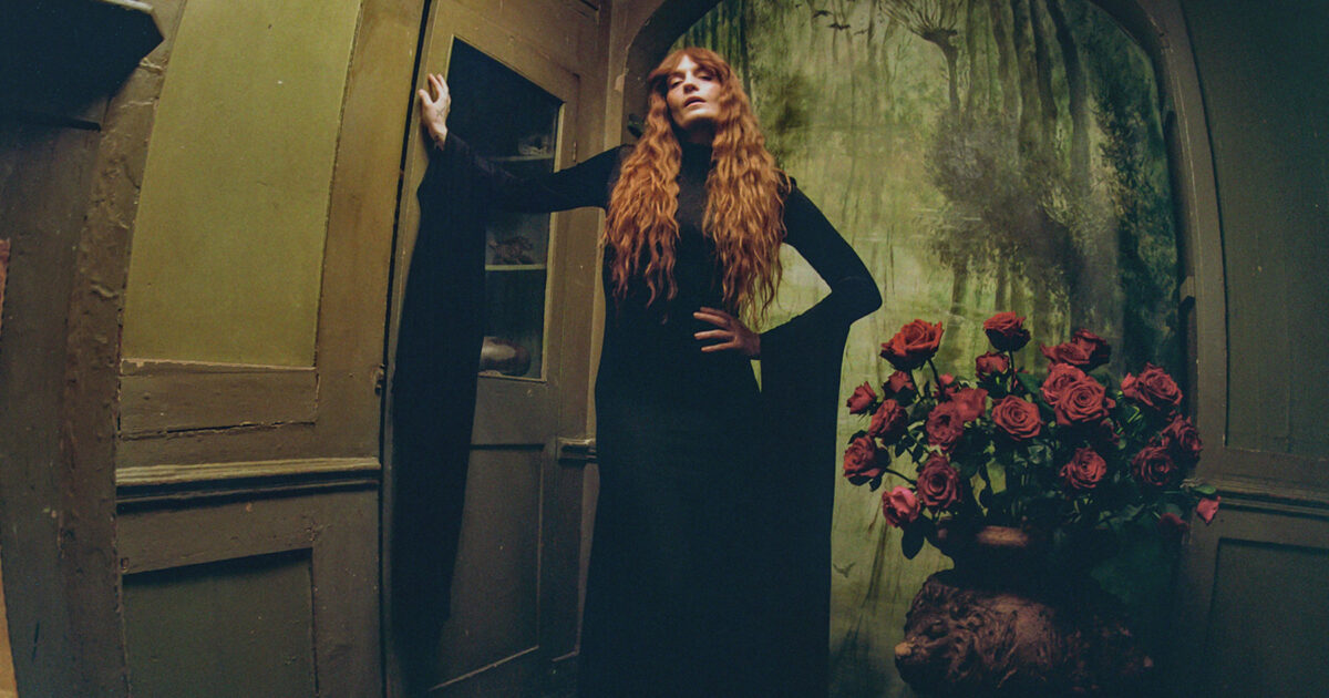 morceau - Les fans choisissent "everybody Scream" de Florence + The Machine comme leur nouveau morceau favori de la semaine