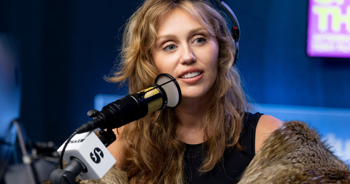 musique - Les fans choisissent 'Dream As One' de Miley Cyrus comme la musique préférée de la semaine