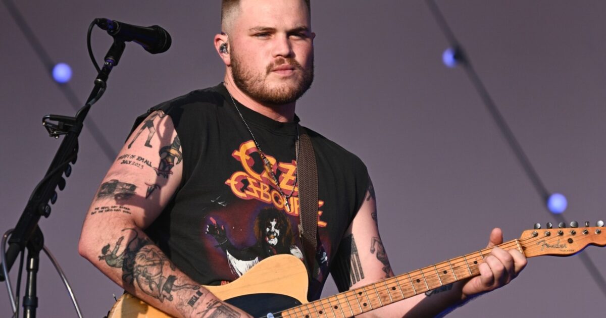 tournée - Zach Bryan annonce sa tournée en 2026 en raison de la demande populaire et de changements dans sa vie