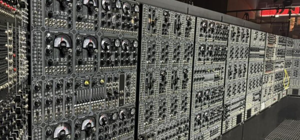 Systèmes - Syntesla Lève Le Voile Sur Les Systèmes 5u Dérivés Du Giorgio III Conçus Pour Hans Zimmer