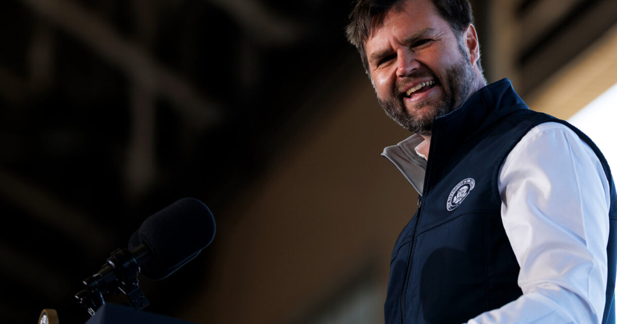 Minaj - Le vice-président Jd Vance prend position dans le conflit entre Nicki Minaj et Cardi B