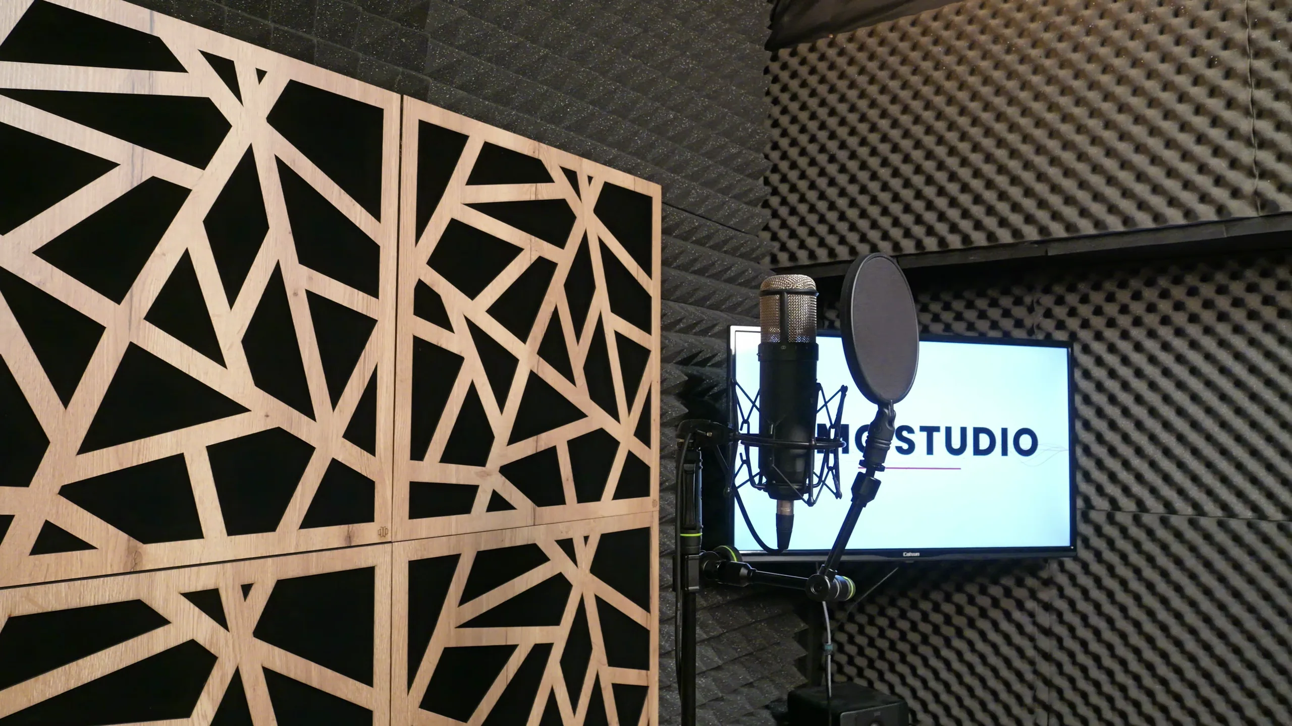 Vue d'ensemble de la cabine, LEMG Studio